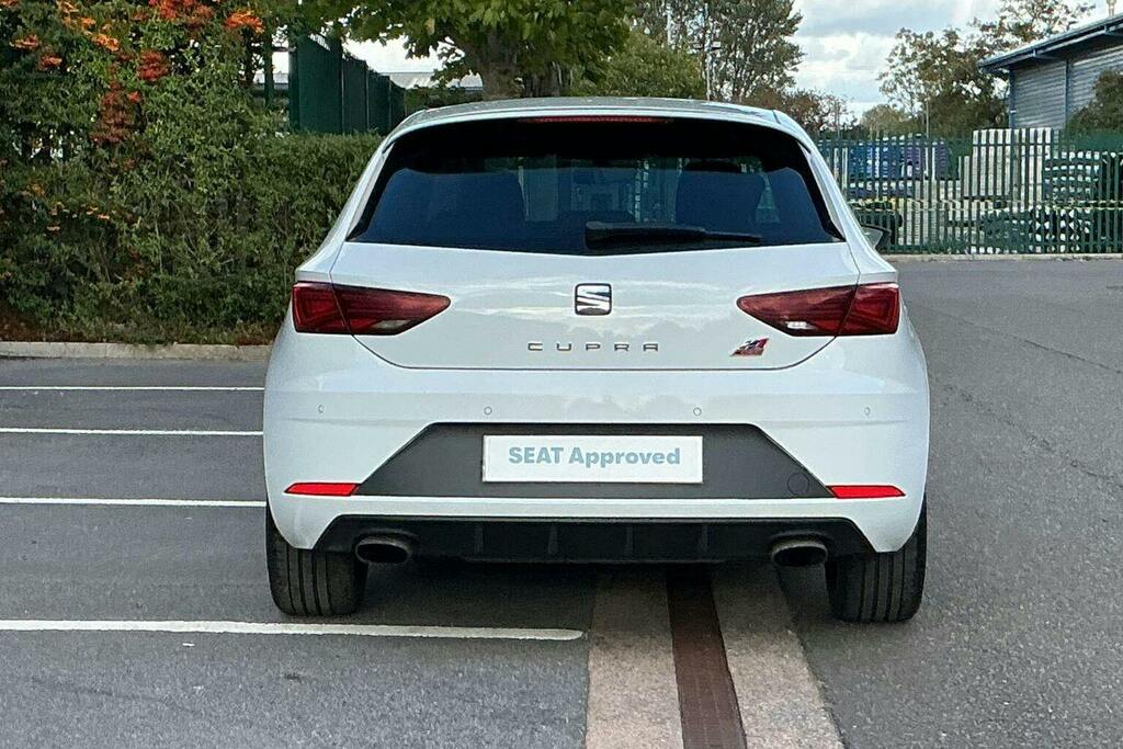 Seat Leon 2.0 Tsi Cupra 300 Hatchback White #4