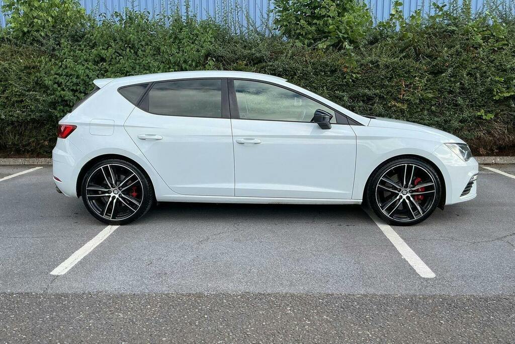 Seat Leon 2.0 Tsi Cupra 300 Hatchback White #2