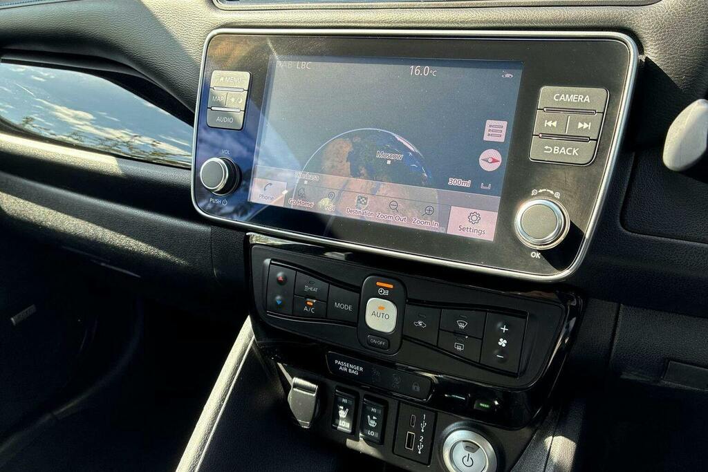 Nissan Leaf 110Kw N-connecta 40Kwh Black #20