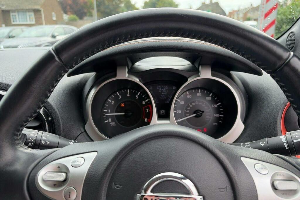 Nissan Juke 1.6 Tekna Xtronic 117 Bhp Blue #13