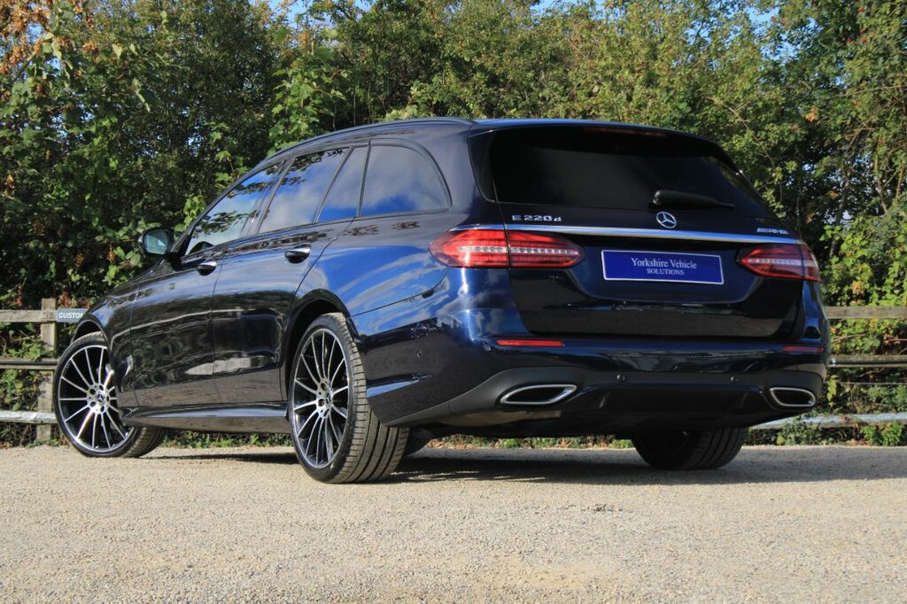 Mercedes-Benz E Class 2.0 E220d Amg Line Night Edition Premium Plus G- Blue #3