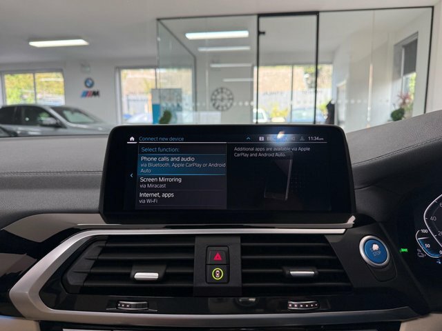 BMW iX3 80Kwh Premier Edition Black #6