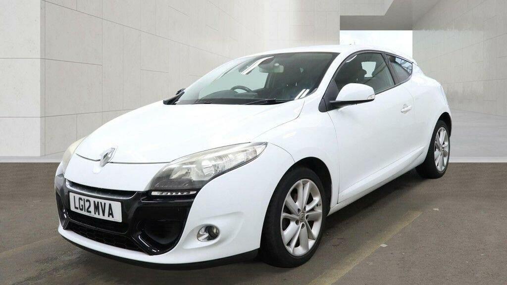 Renault Megane Coupe 1.6 16V Dynamique Tomtom Euro 5 201212 White #2