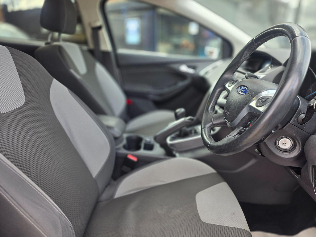 Ford Focus 1.6 Tdci Zetec Euro 5 Ss Silver #6