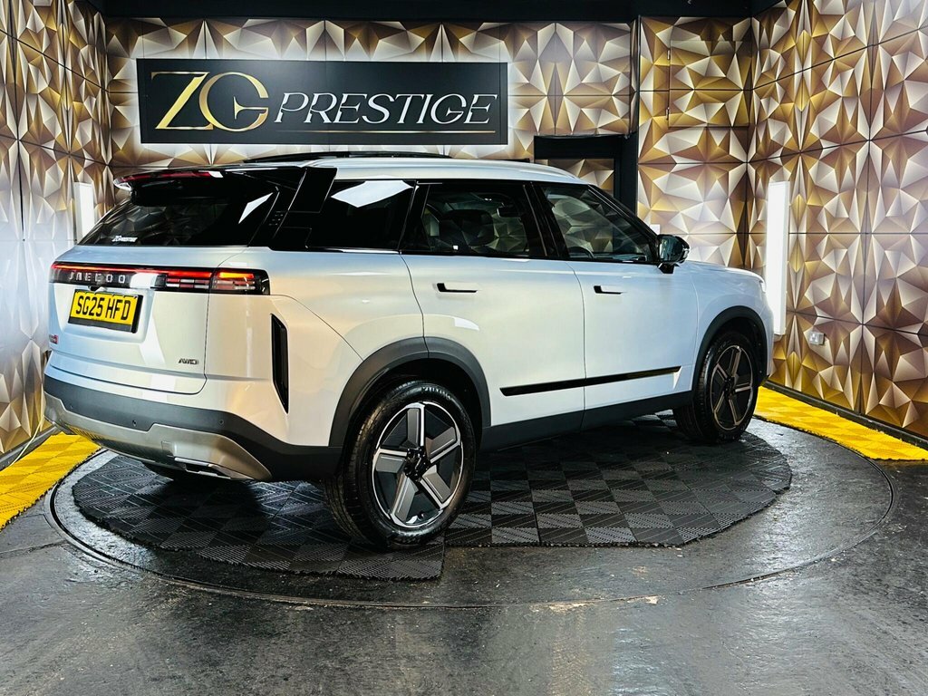 JAECOO 7 1.6L Luxury Silver #5
