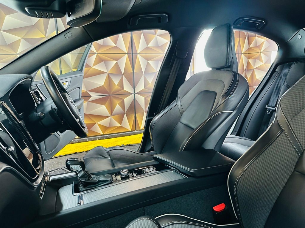 Volvo S60 2L R-design Plus White #3