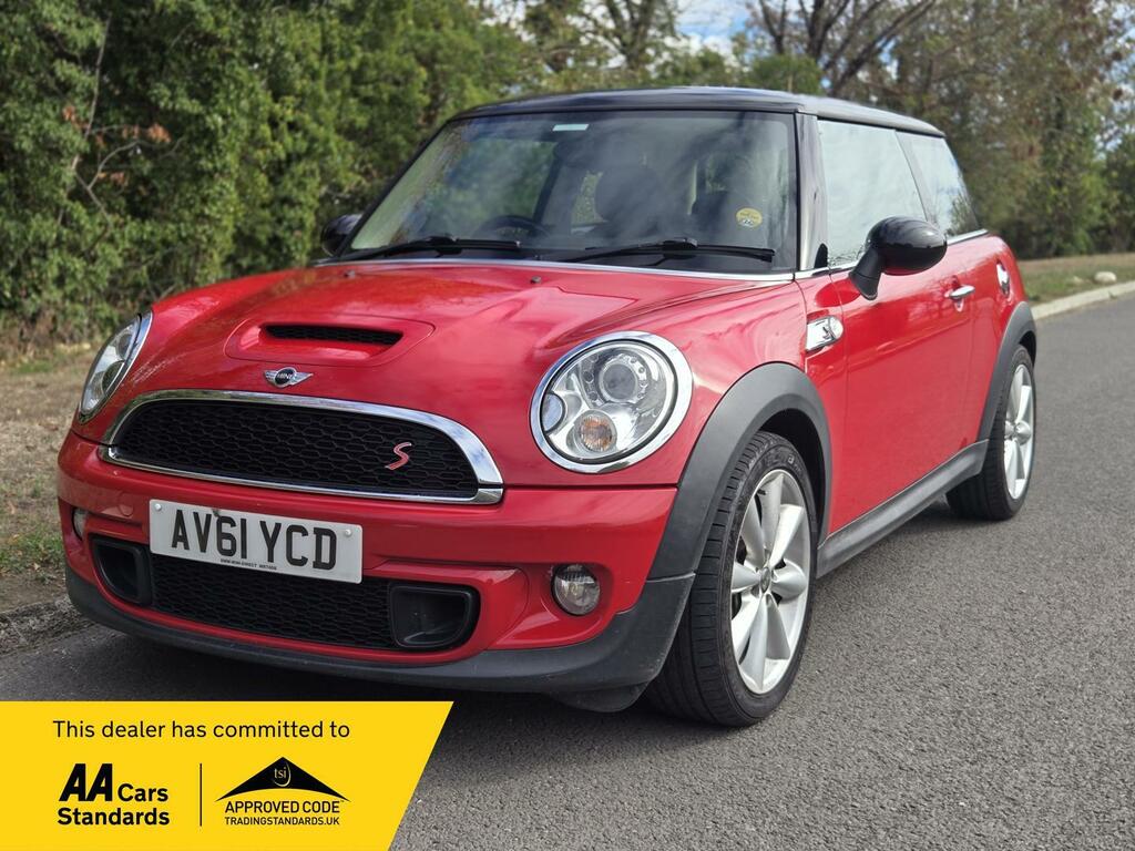 Mini Hatch Cooper S Red #2