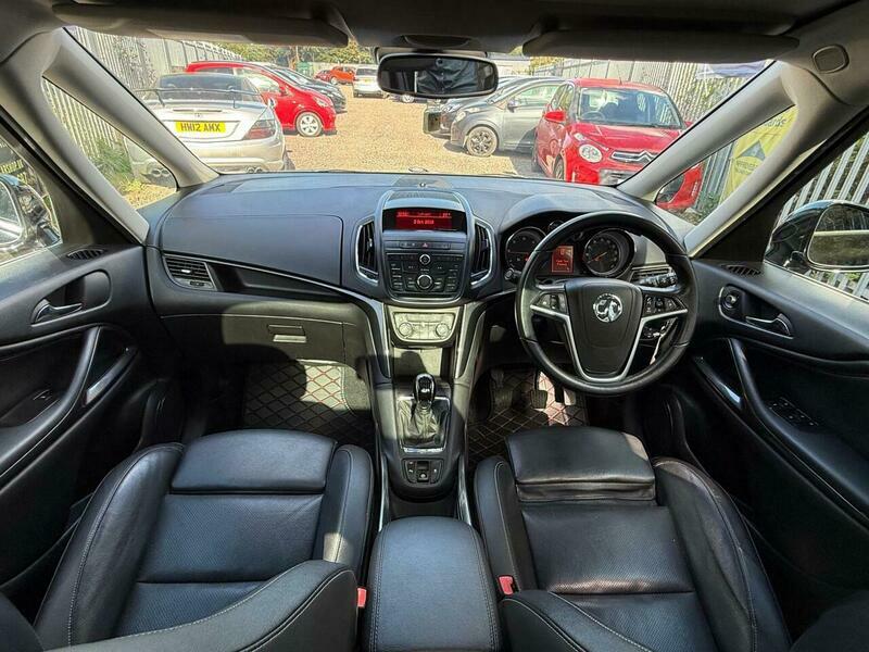 Vauxhall Zafira Exclusiv Silver #18
