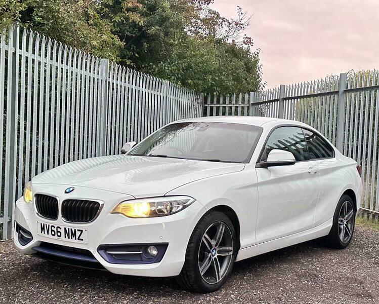 BMW 2 Series 2.0 218D Sport Euro White #3
