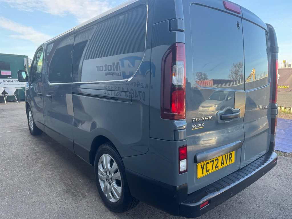 Renault Trafic 2.0 Dci Blue Ll30 Sport L2 H1 Euro 6 Ss Grey #4