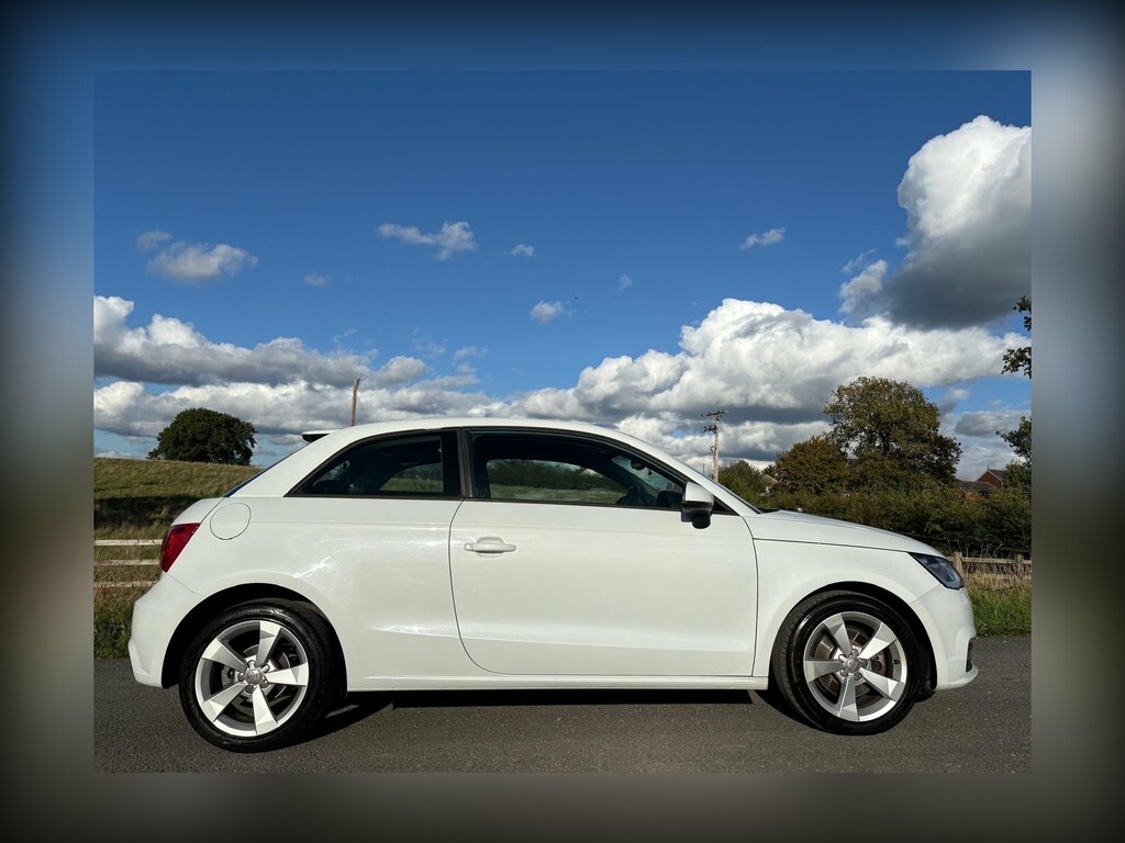 Audi A1 1.6 Tdi Sport Hatchback Euro 6 White #2
