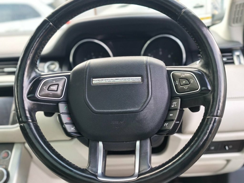 Land Rover Range Rover Evoque 2L Autobiography 5dr Black #3