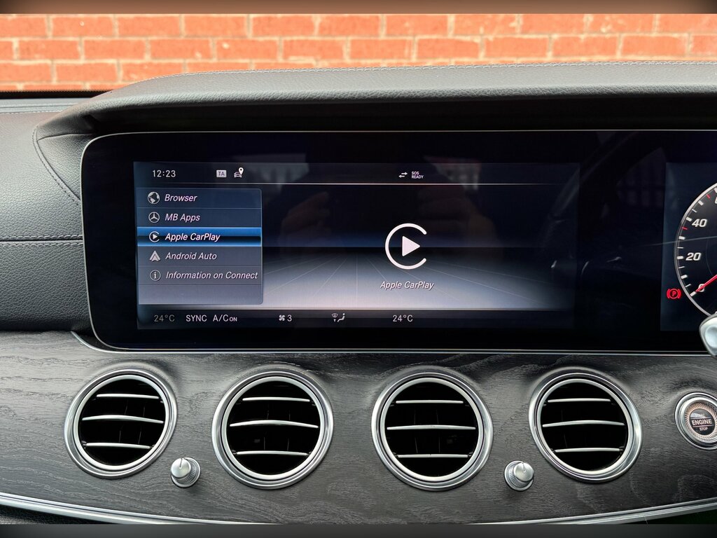 Mercedes-Benz E Class Estate 2.0 E220d Amg Line Premium Plus G-tronic Black #22