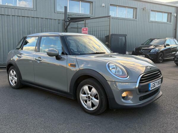 Mini Hatch 1.5 One D Euro 6 Ss Grey