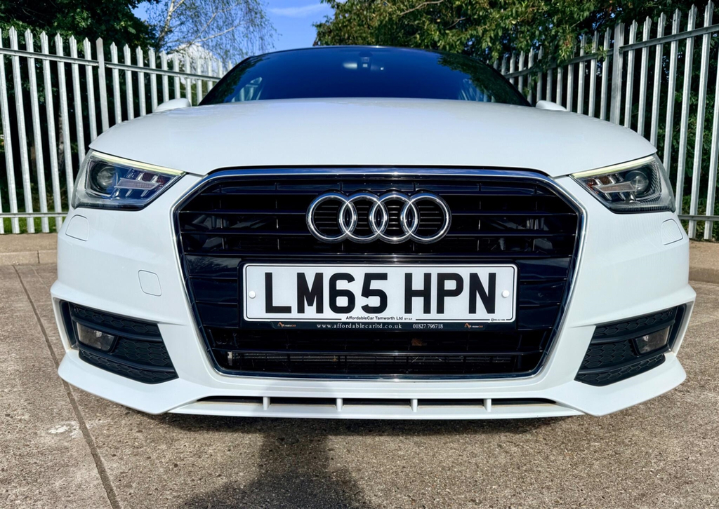 Audi A1 1.6 Tdi S Line Sportback Euro 6 Ss White #5