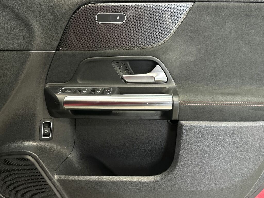 Mercedes-Benz GLA Class Gla 200 Sport Silver #28