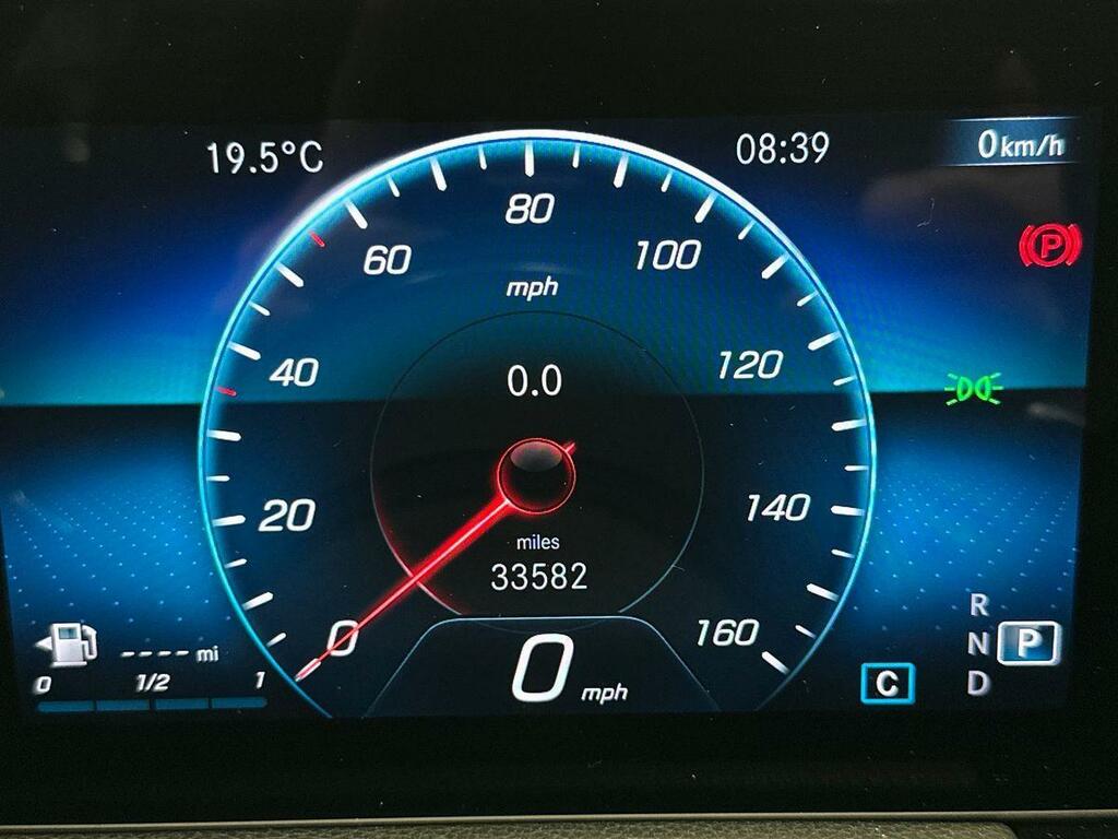 Mercedes-Benz GLA Class Gla 250E Exclusive Edition Grey #4