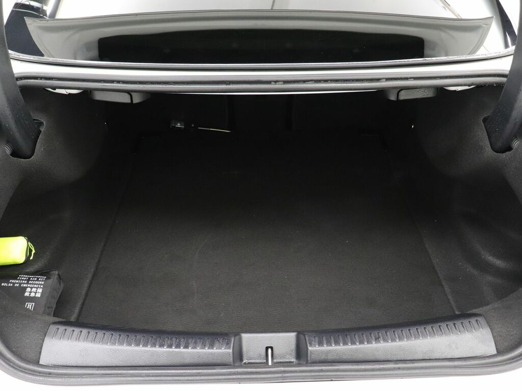 Mercedes-Benz CLA Class Cla 220 4Matic Amg Line Premium Plus Green #58