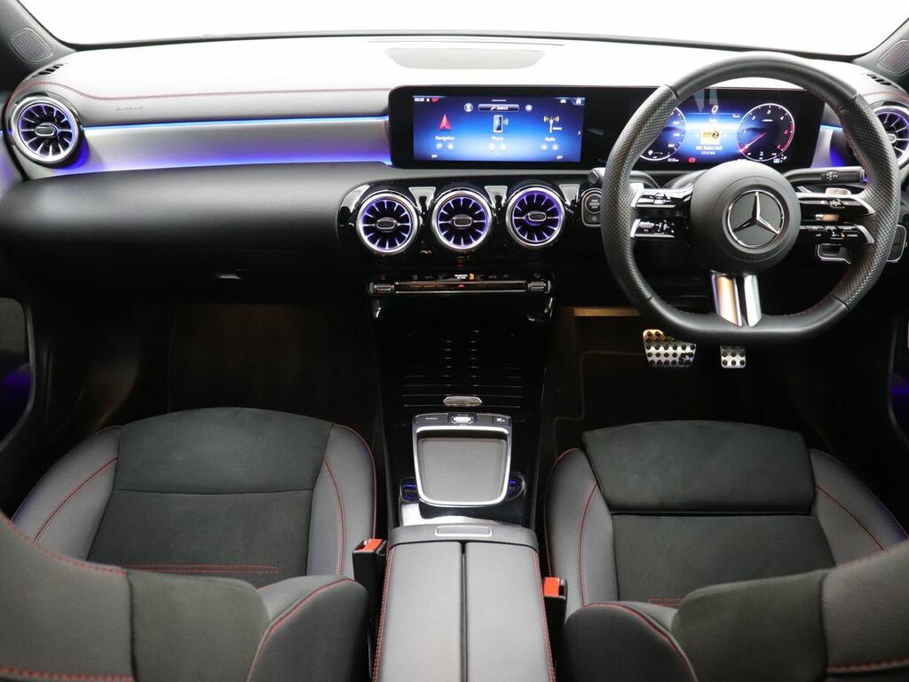 Mercedes-Benz CLA Class Cla 220 4Matic Amg Line Premium Plus Green #83