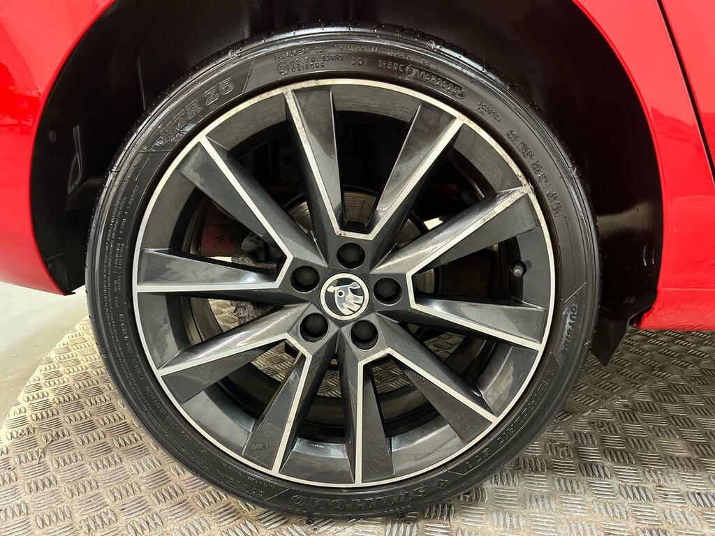 Skoda Rapid Spaceback 1.0 Tsi Se Sport Euro 6 Ss Red #22