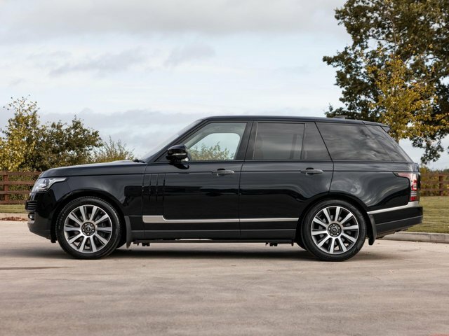 Land Rover Range Rover 4.4 Sd V8 Suv 4Wd Eu Black #3