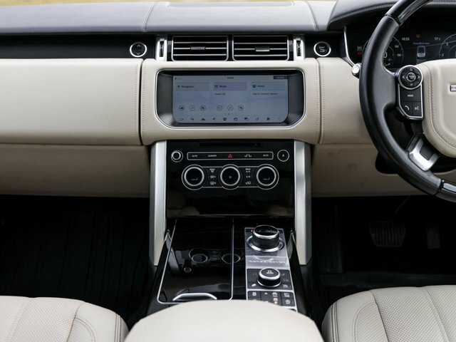 Land Rover Range Rover Sdv8 Vogue Se 16My Silver #48