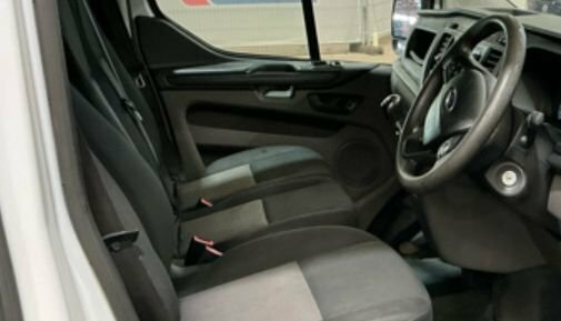 Ford Transit Custom 2.0 300 Base Pv L1 H1 104 Bhp In White With 41,98 White #4