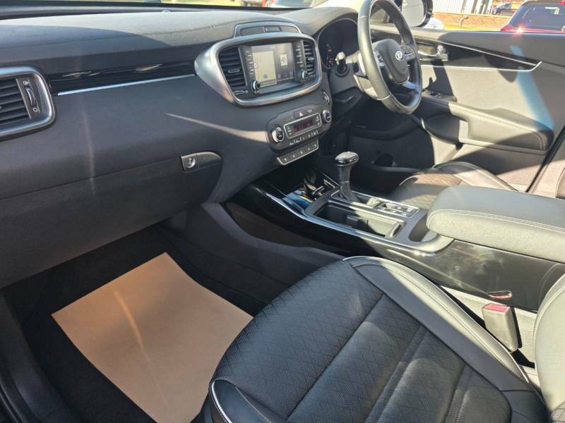 Kia Sorento 2.2 Crdi Kx-3 Isg 198 Bhp White #25