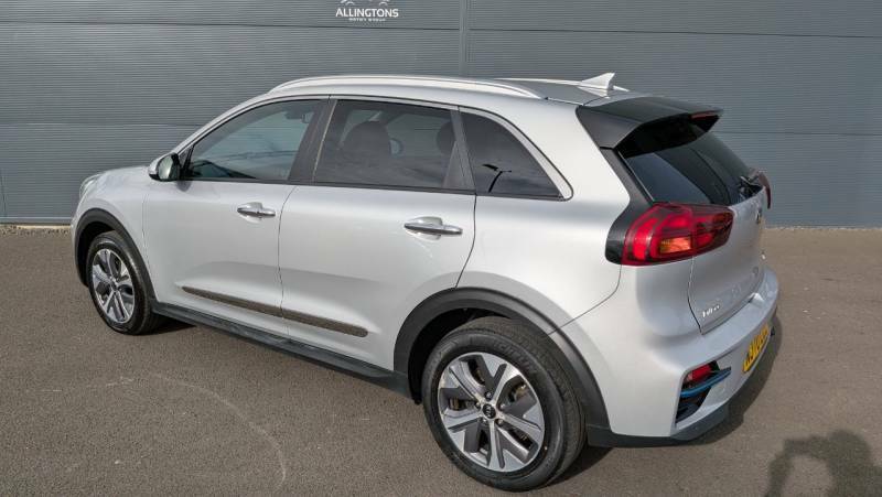 Kia e-Niro 150Kw 4 64Kwh Silver #3
