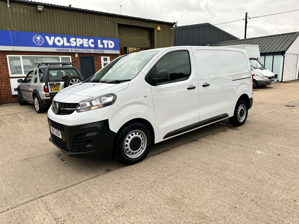 Vauxhall Vivaro Mpv  #3