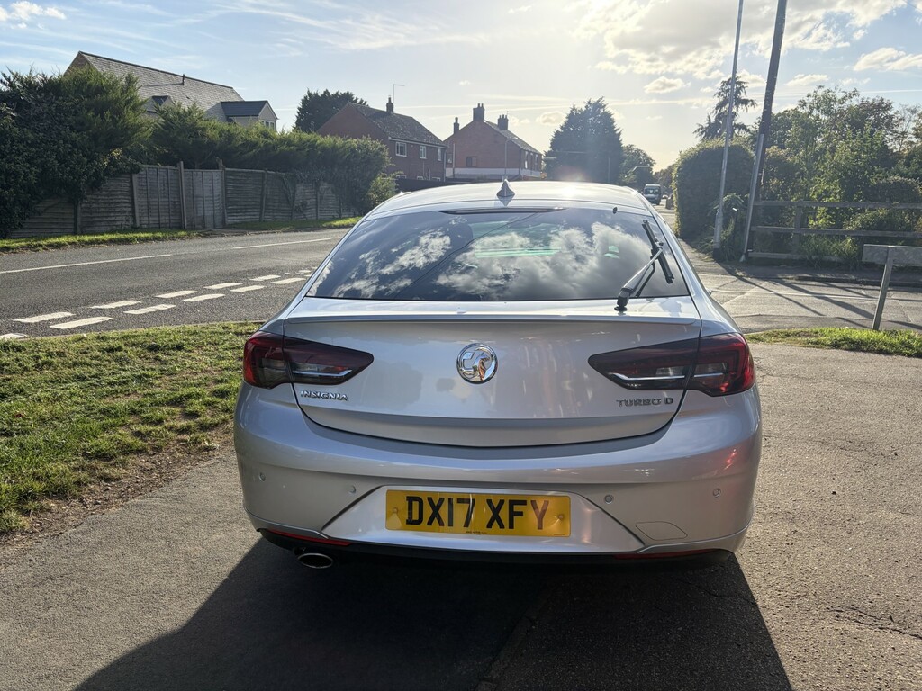 Vauxhall Insignia 2.0 Turbo D Blueinjection Sri VX Line Nav Silver #4