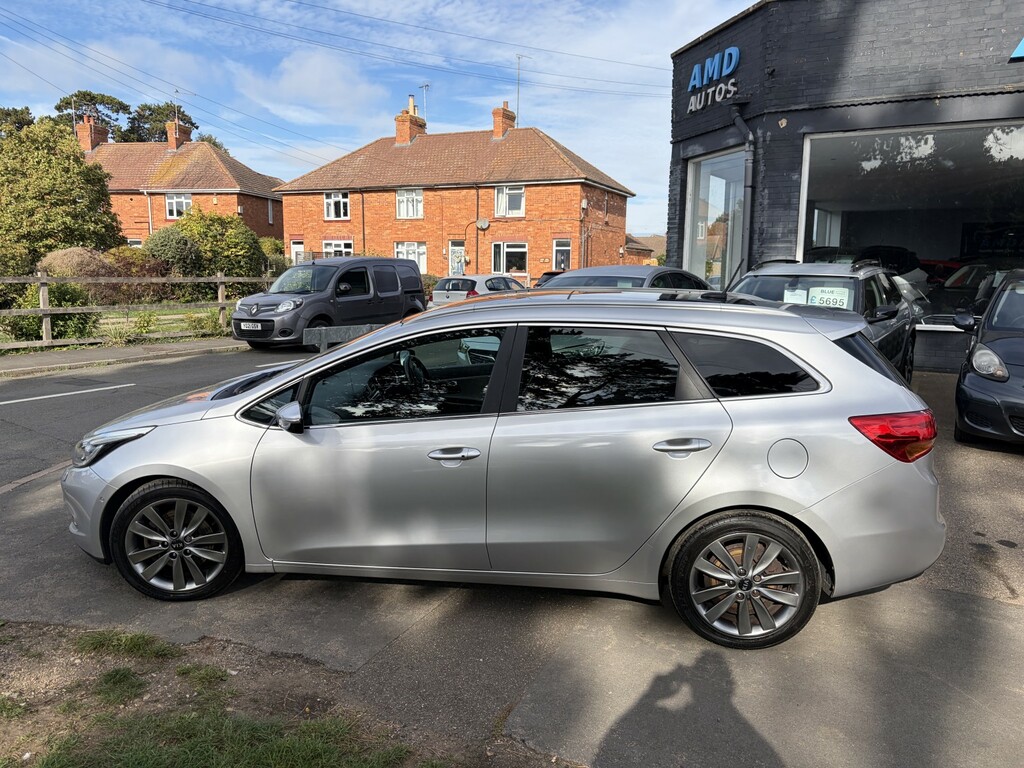Kia Ceed Estate 1.6 Crdi Ecodynamics 4 Tech 2014 Silver #2