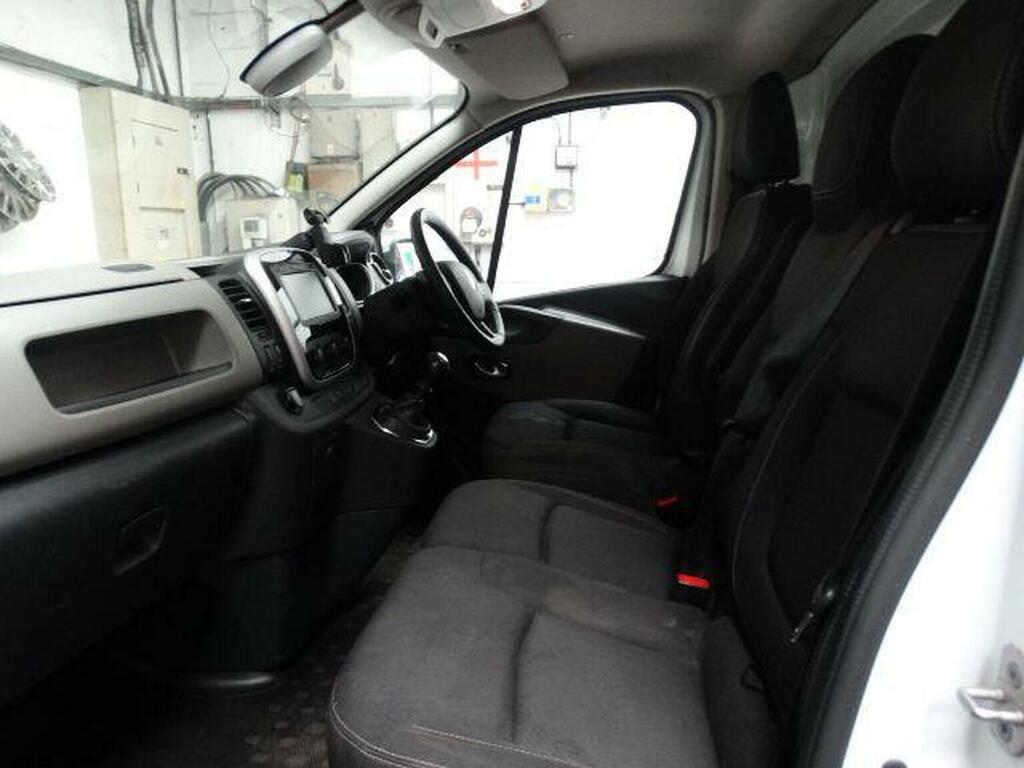Renault Trafic 1.6 Dci Energy 27 Sport Nav Swb Standard Roof Euro White #2