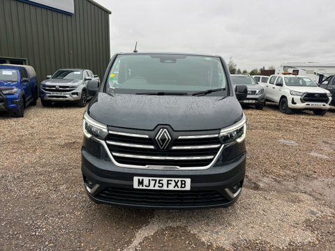 Renault Trafic Crew Cab Lwb MJ75FXB Grey #3