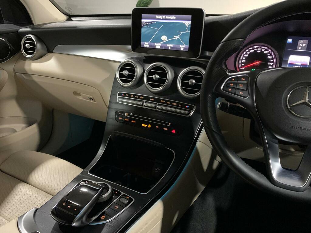 Mercedes-Benz GLC Class Glc 250 D 4Matic Amg Line Premium Blue #81