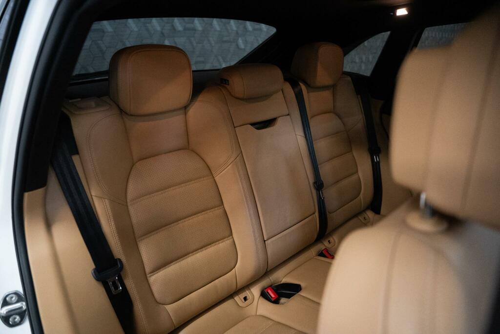 Porsche Macan S Pdk White #20