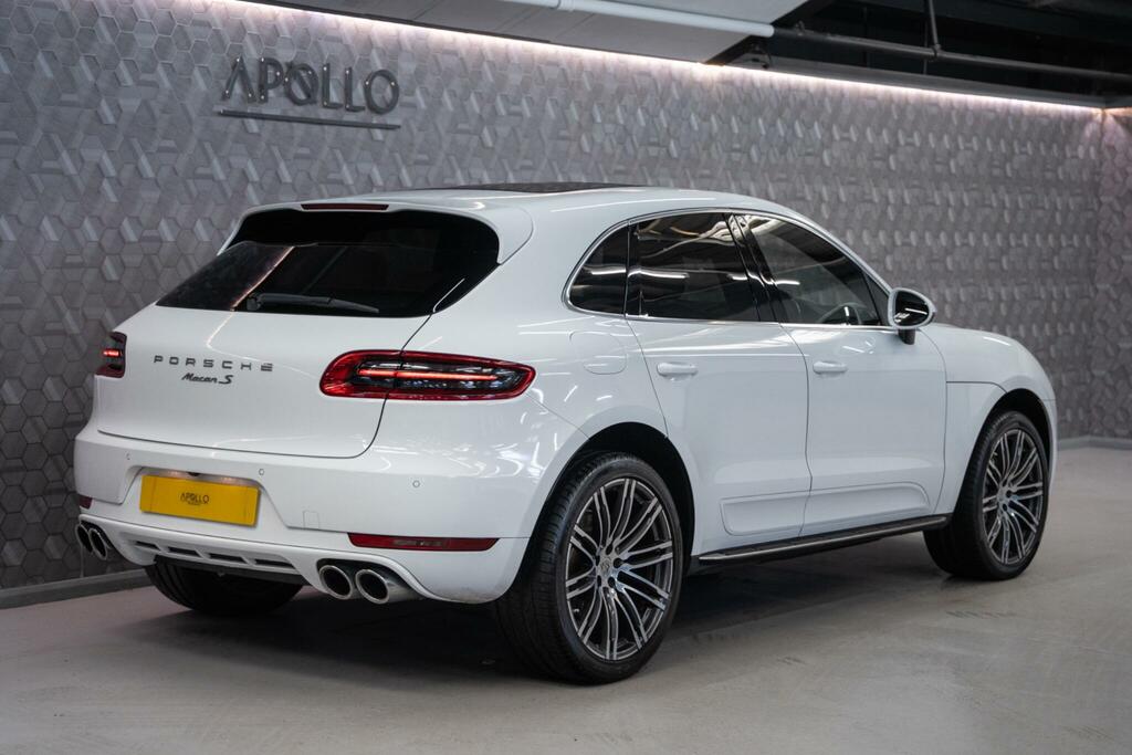 Porsche Macan S Pdk White #56