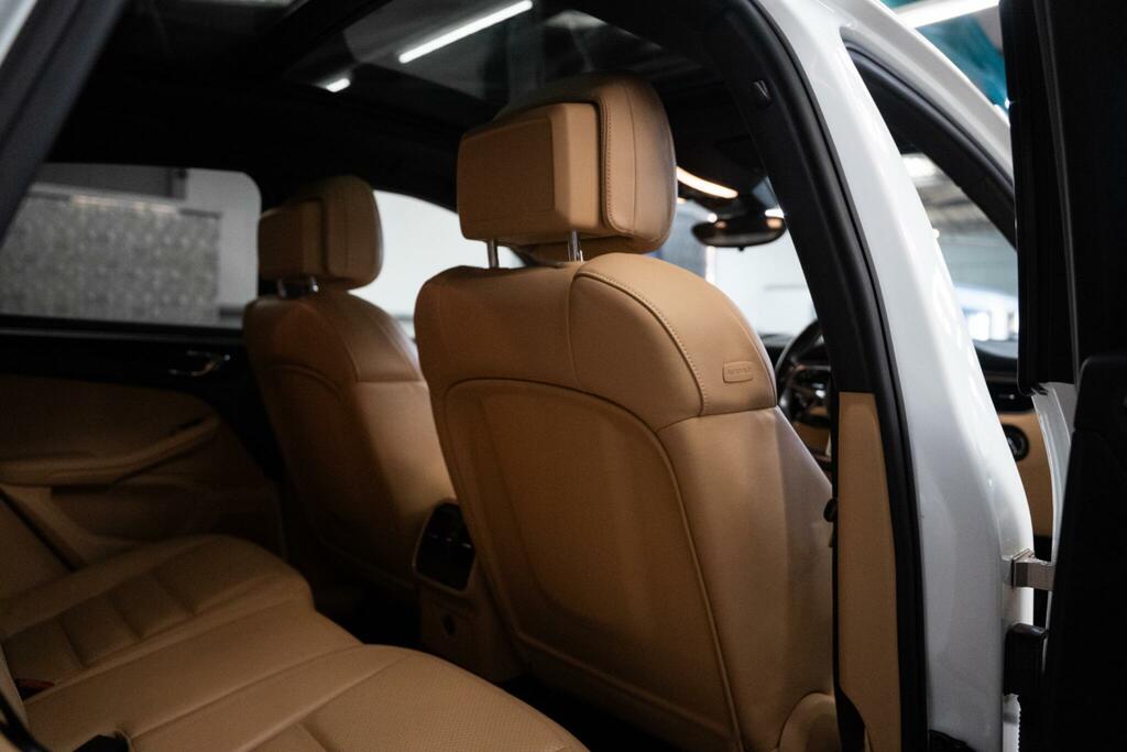 Porsche Macan S Pdk White #19