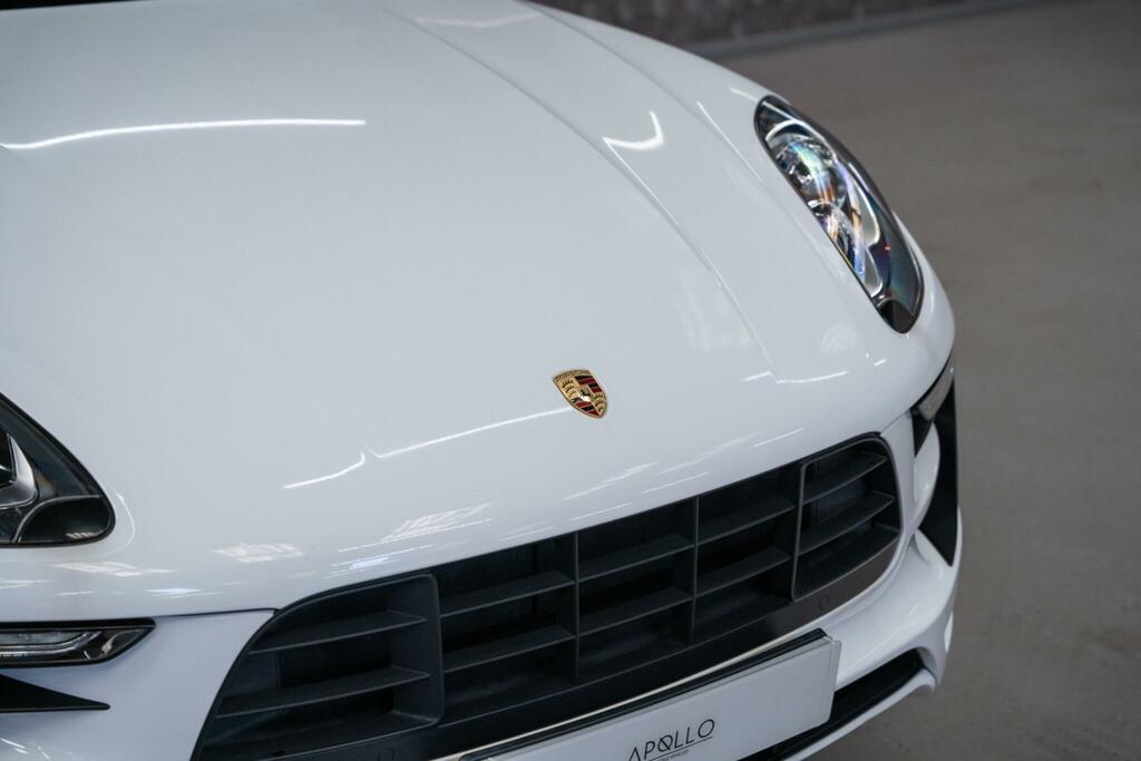 Porsche Macan S Pdk White #10