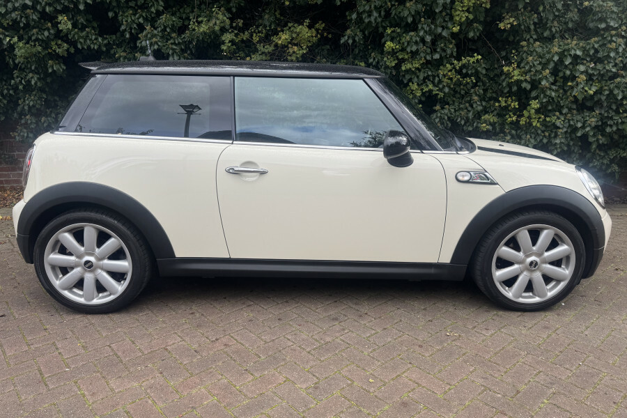 Mini Hatch Hatchback 1.6 John Cooper Works Hatch 201059 Black #4