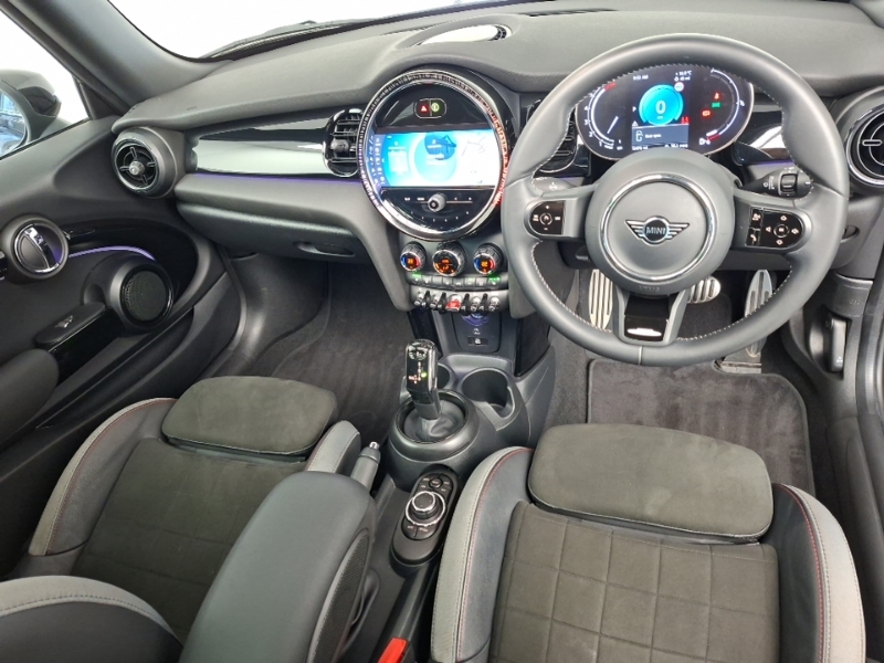 Mini Hatch 1.5 Cooper Sport Black #4