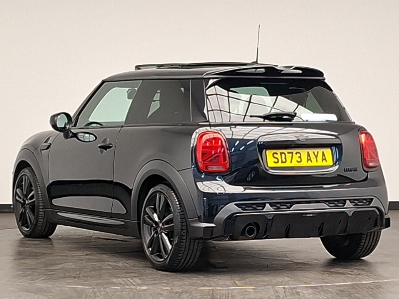 Mini Hatch 1.5 Cooper Sport Black #2