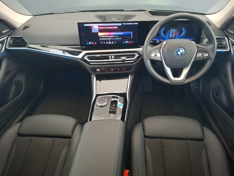 BMW i4 210Kw Edrive35 Sport 70Kwh Tech Pack Green #3
