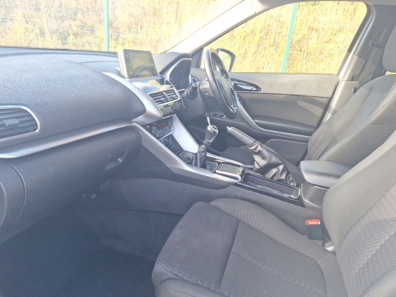 Mitsubishi Eclipse Cross 1.5 Design Se White #5