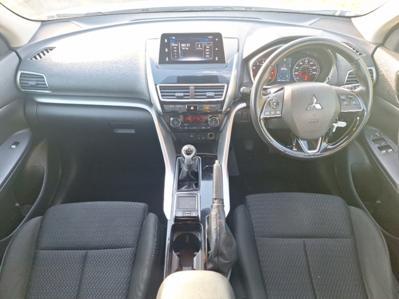 Mitsubishi Eclipse Cross 1.5 Design Se White #3