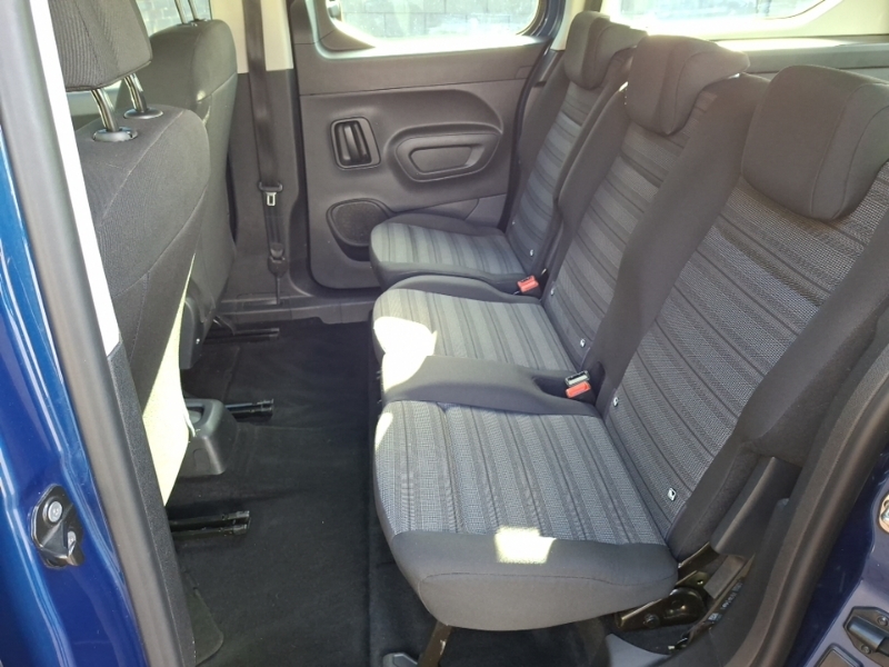 Vauxhall Combo Life 1.5 Turbo D Energy XL Blue #6