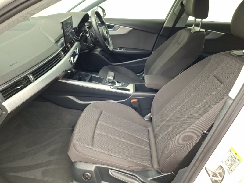 Audi A4 35 Tfsi Technik S Tronic PX22NZS White #5
