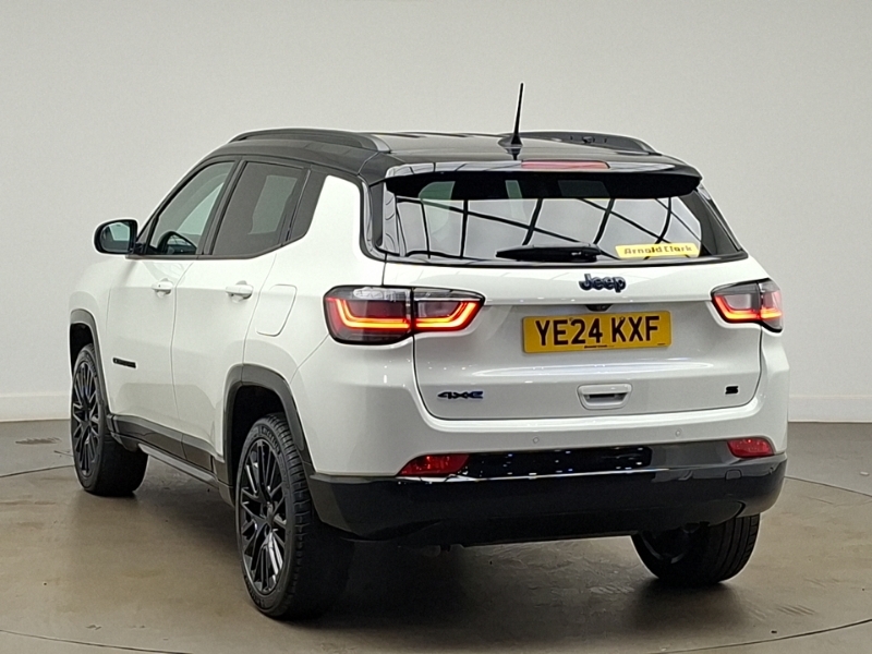 Jeep Compass 1.3 T4 Gse 4Xe Phev S Model White #2