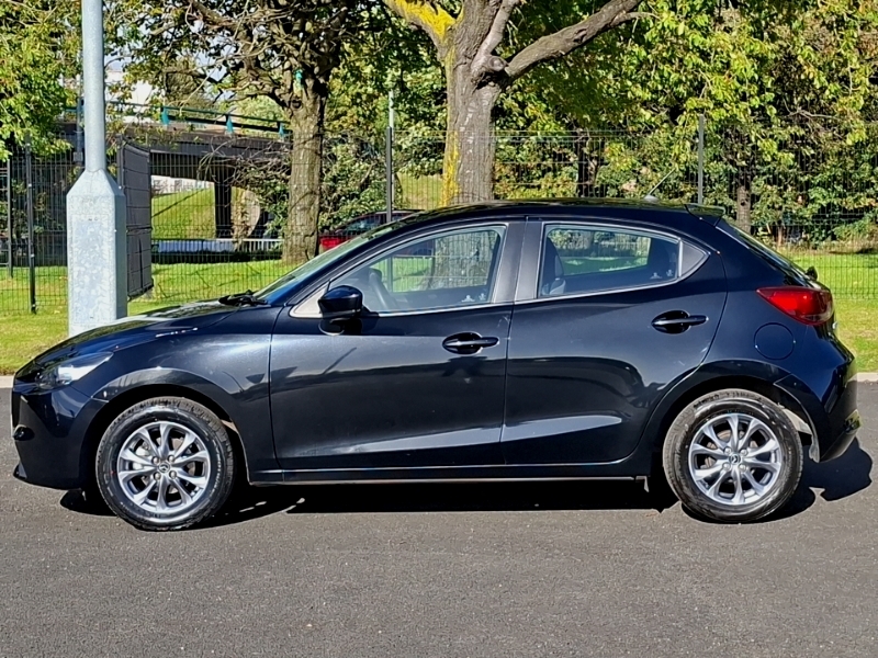Mazda 2 1.5 Skyactiv G 75 Centre-line SF74NTL Black #4