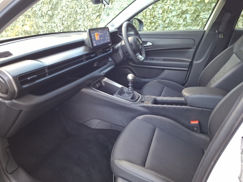 Jeep Avenger 1.2 Altitude White #4